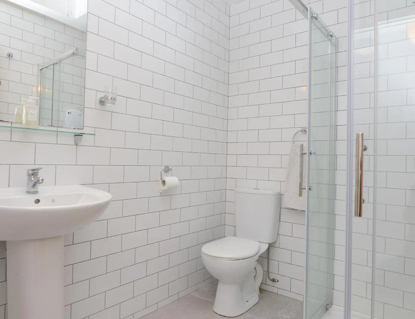 The Red Keep Fab Location - Two Bed - Two Bathrooms -Townhouse Galway Apartamento